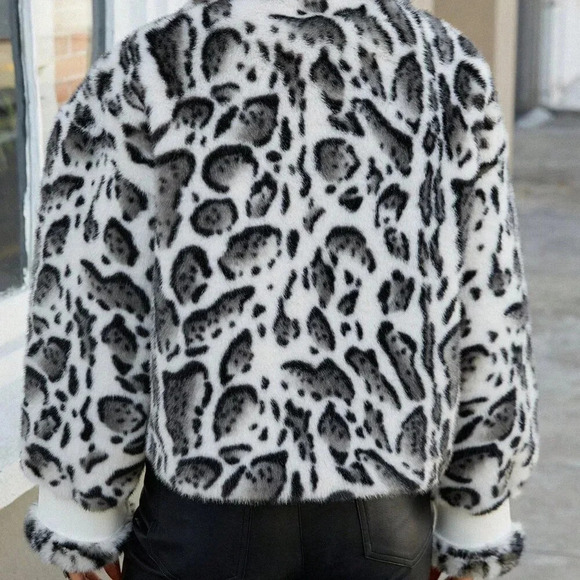 Black And White Casual Women's Leopard Print Fuzzy Fluffy Turndown Jacket - Picture 3 of 6